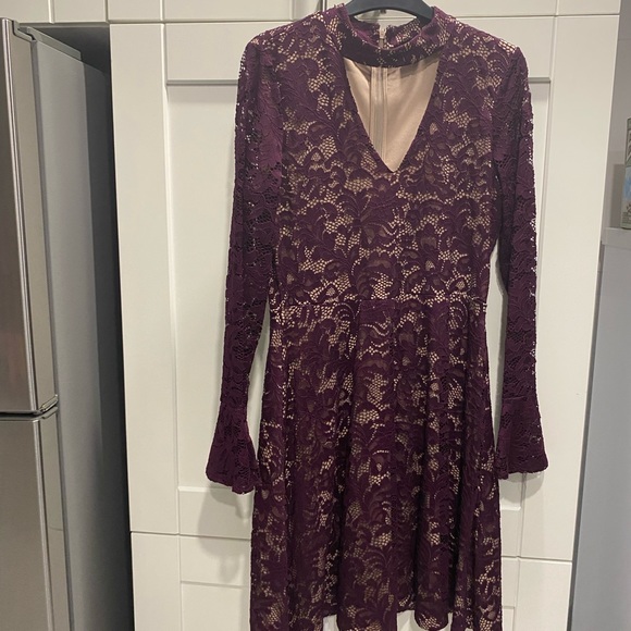 Ivanka Trump's cocktail long sleeve Maroon Burgundy Dress size 8 Boho - Picture 5 of 6